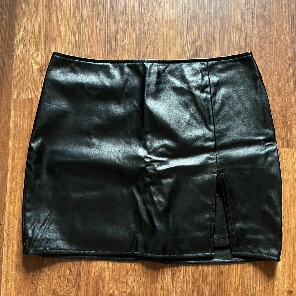 Fashion Nova Sleek Black Mini Skirt